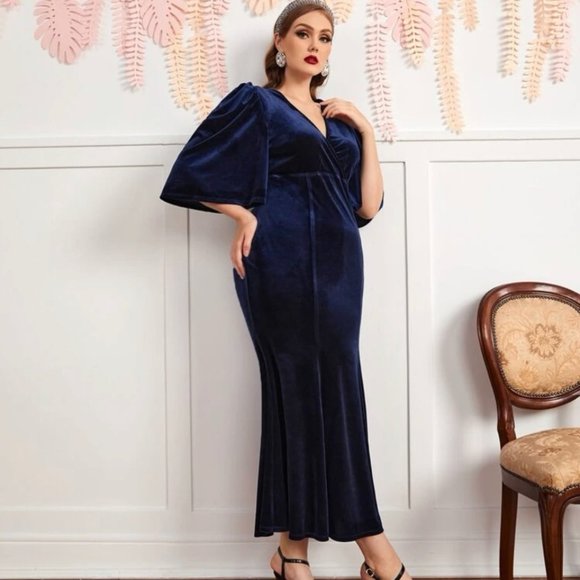 ❤️ 1XL Beautiful Blue V-Neck Puff Sleeve Velvet Dress  Like New - Picture 1 of 10